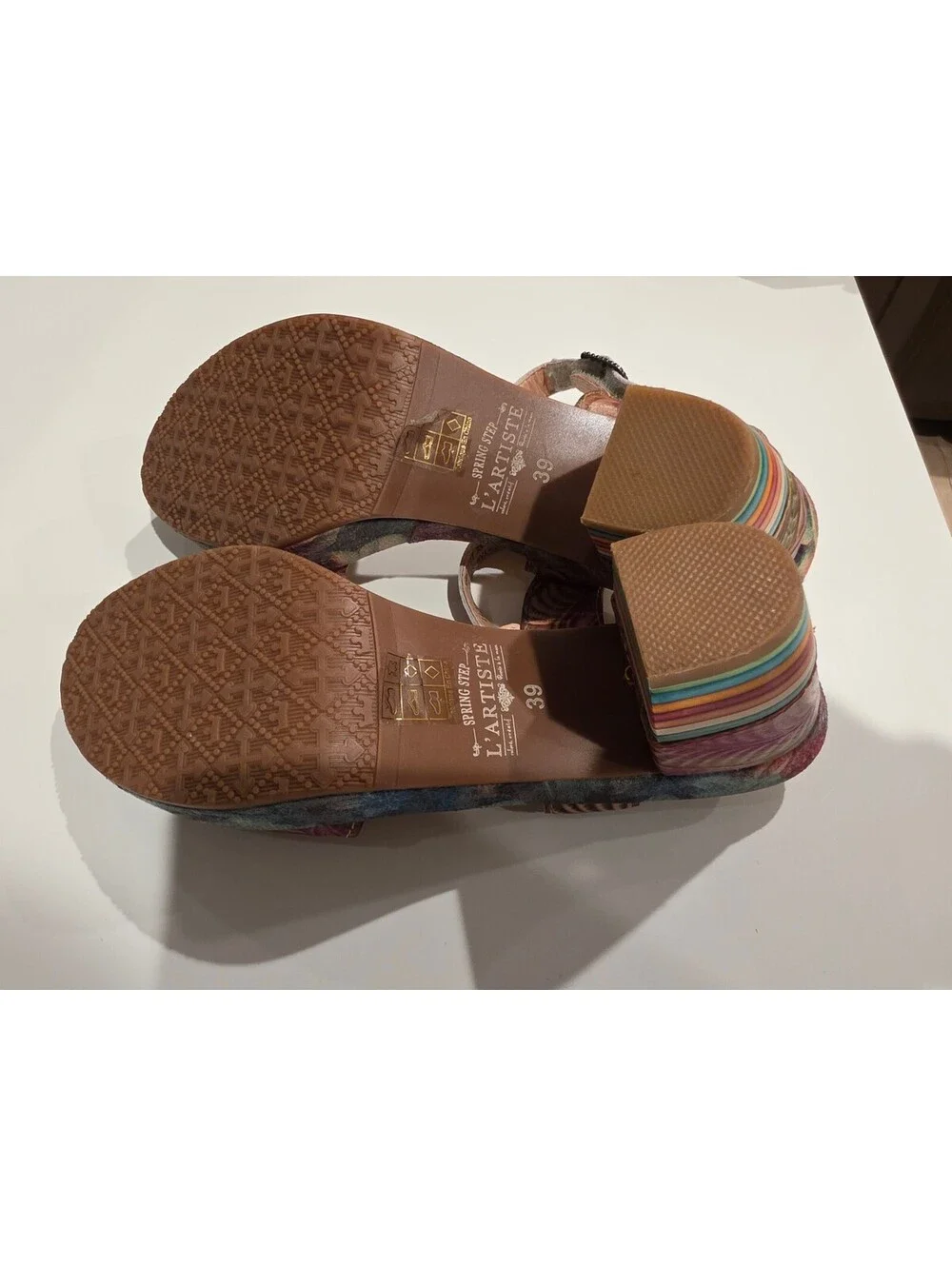 Spring Step L'Artiste Leilanie Genuine Leather Floral Heeled Sandals Size 39